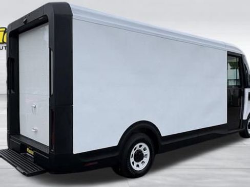 Used 2024 Chevrolet Brightdrop 600 w/ Battery Pack, Max Range AWD/4WD image 6