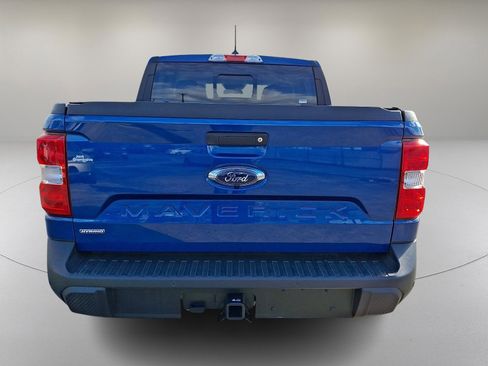 Used 2024 Ford Maverick Lariat image 9