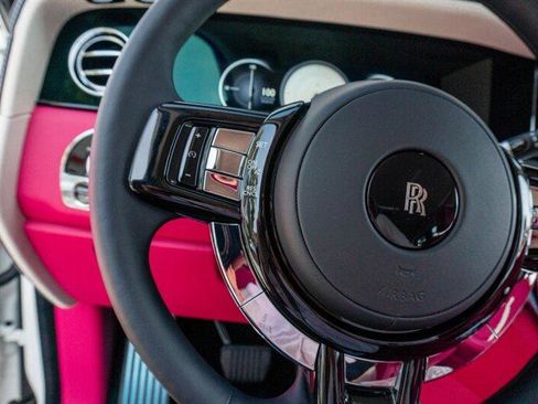 Used 2025 Rolls-Royce Cullinan image 80