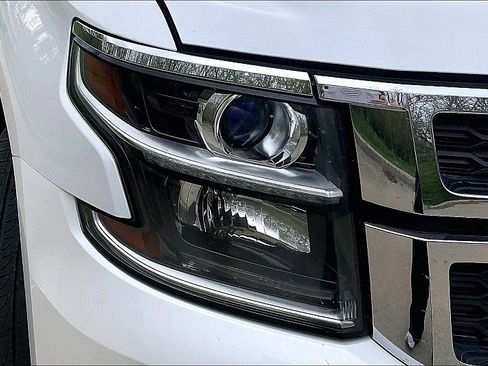 Used 2016 Chevrolet Suburban LT AWD/4WD image 32