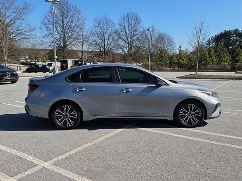 Used 2023 Kia Forte GT-Line image 9