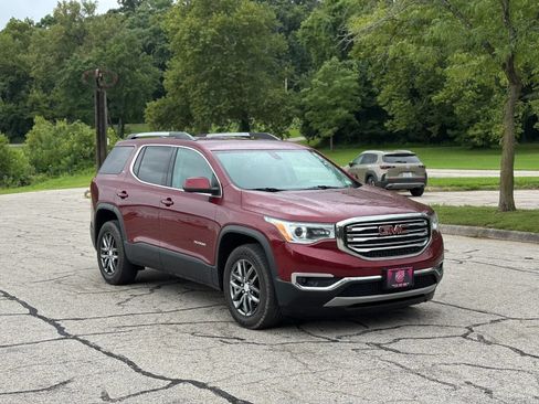 Used 2017 GMC Acadia SLT AWD/4WD image 7