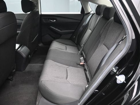 Certified 2023 Honda Accord EX image 21