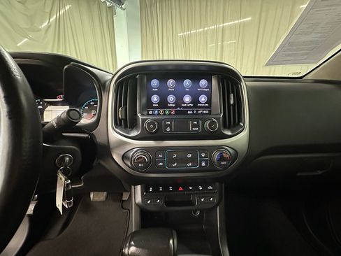 Used 2019 Chevrolet Colorado ZR2 AWD/4WD image 22