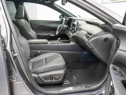 Used 2023 Lexus RX 350 Premium image 17