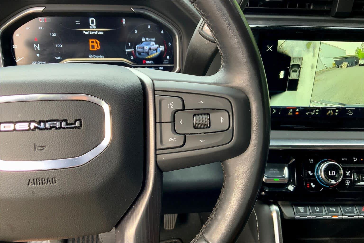 Used 2024 GMC Sierra 2500 Denali Ultimate AWD/4WD image 35