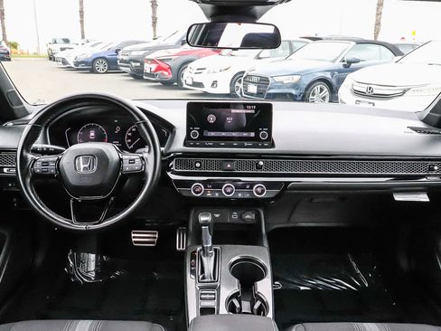 Used 2022 Honda Civic Sport image 17