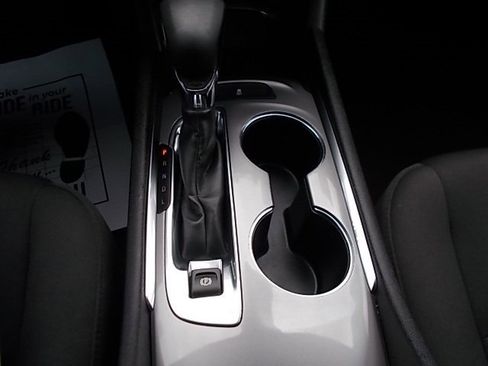 Used 2023 Chevrolet Malibu LT image 20