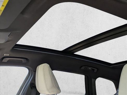 New 2026 BMW X1 xDrive28i AWD/4WD image 15