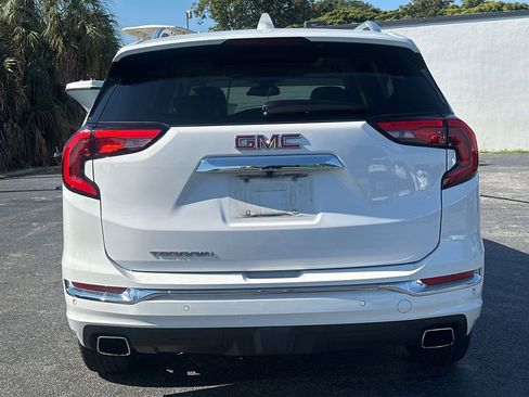 Used 2018 GMC Terrain Denali w/ Advanced Safety Package image 4