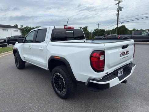 Used 2026 GMC Canyon AT4 w/ AT4 Premium Package AWD/4WD image 4