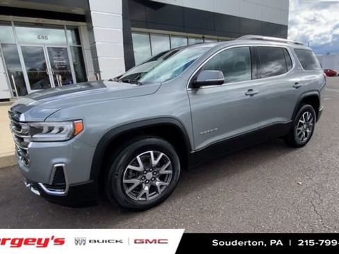 Certified 2023 GMC Acadia SLE w/ Driver Convenience Package image 4