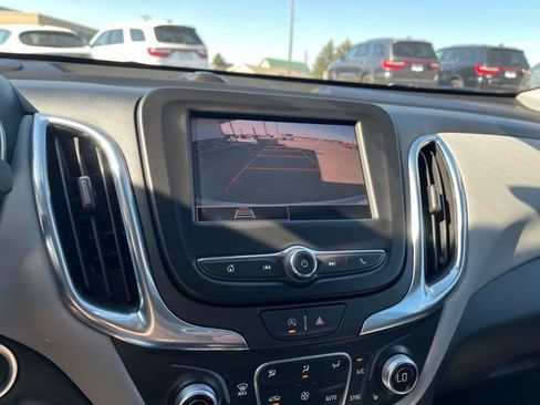 Used 2023 Chevrolet Equinox LT w/ Driver Convenience Package AWD/4WD image 43