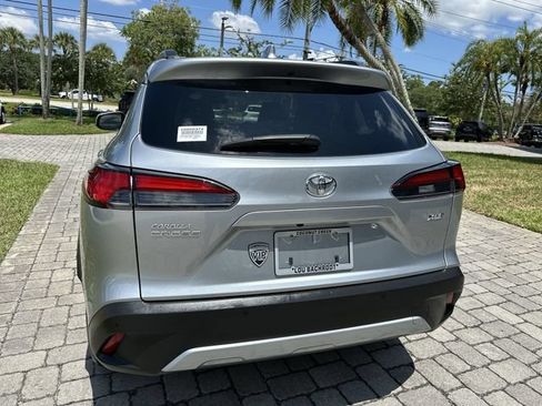 Used 2023 Toyota Corolla Cross XLE w/ Convenience Package FWD image 35