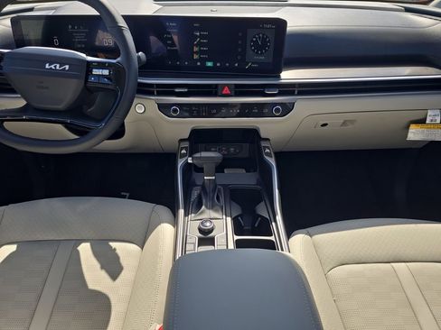 New 2026 Kia Sorento S image 14