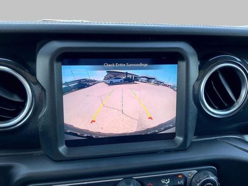 Used 2023 Jeep Wrangler Unlimited Rubicon 392 w/ Trailer Tow Package AWD/4WD image 36