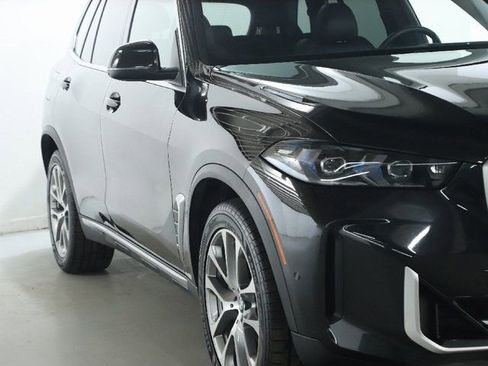 Certified 2024 BMW X5 xDrive40i w/ Premium Package image 8