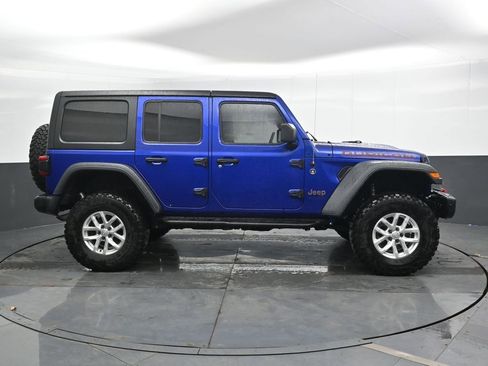 Used 2019 Jeep Wrangler Unlimited Rubicon image 3