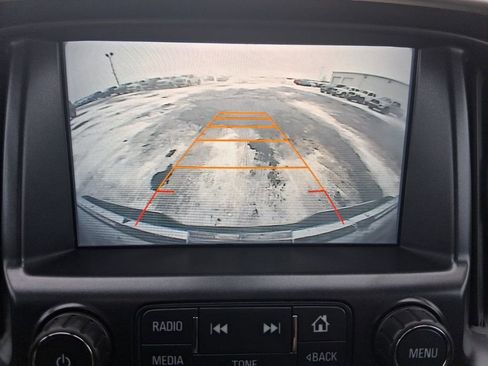 Used 2016 GMC Canyon SLT image 25