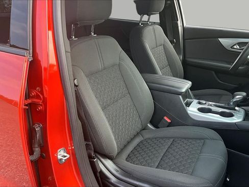 Used 2021 Chevrolet Blazer LT FWD image 9