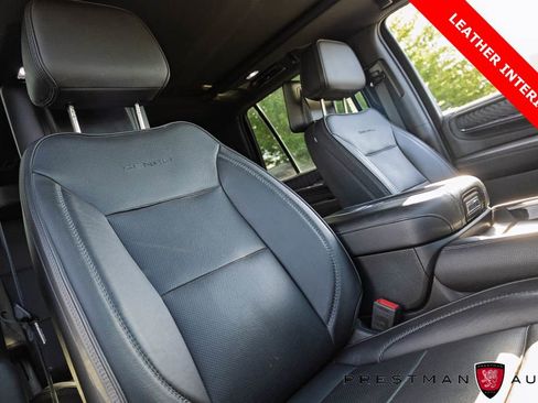 Used 2023 GMC Yukon Denali w/ Denali Reserve Package AWD/4WD image 4