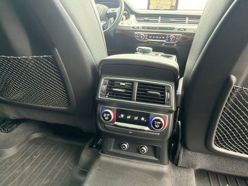 Used 2018 Audi Q7 2.0T Premium Plus w/ Premium Plus Package AWD/4WD image 12