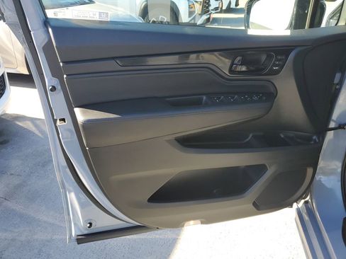 Used 2023 Honda Odyssey Elite image 22