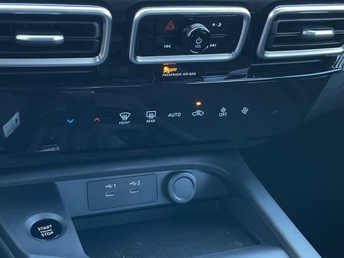 New 2026 Nissan Sentra SV w/ Floor Mat Package image 31