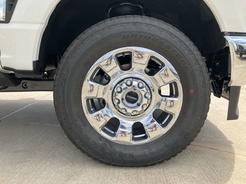 New 2025 Ford F250 Lariat w/ Lariat Ultimate Package image 10