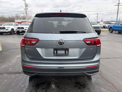 Used 2022 Volkswagen Tiguan SE image 5