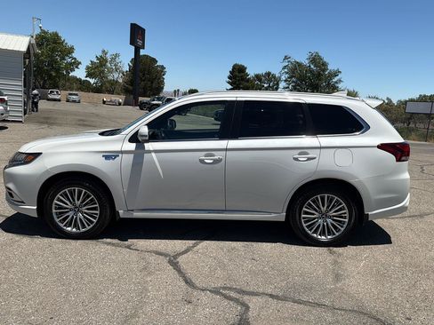 Used 2019 Mitsubishi Outlander GT AWD/4WD image 4