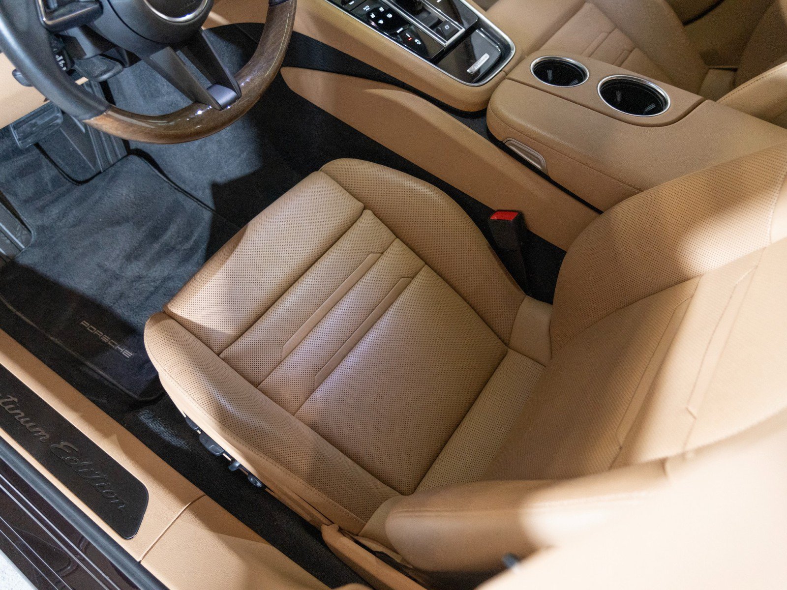 Certified 2023 Porsche Panamera Platinum Edition RWD image 13