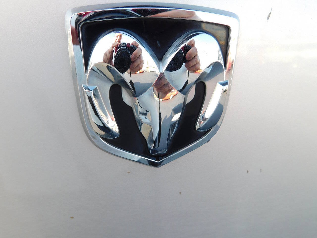 Used 2008 Dodge Ram 2500 Truck SLT w/ Popular Equipment Group AWD/4WD image 11