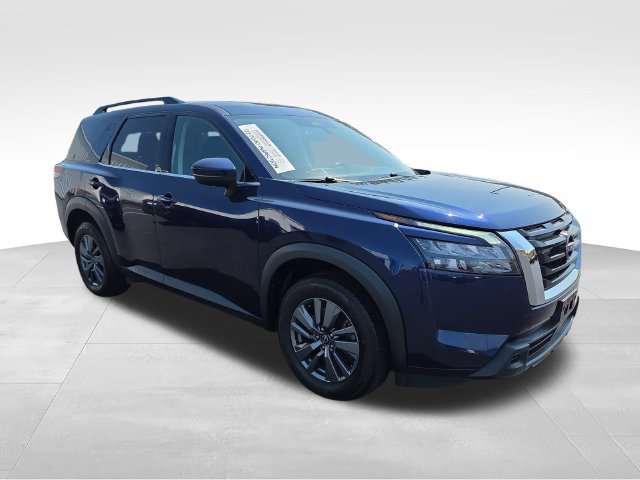 Certified 2024 Nissan Pathfinder SV AWD/4WD image 7
