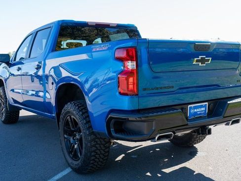 Used 2023 Chevrolet Silverado 1500 LT Trail Boss w/ Protection Package image 8