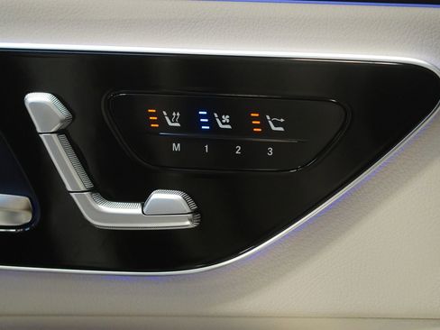 Certified 2026 Mercedes-Benz CLE 53 AMG 4MATIC Cabriolet image 32