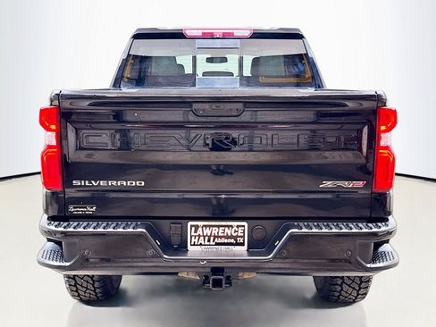Used 2023 Chevrolet Silverado 1500 ZR2 AWD/4WD image 5