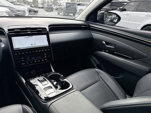 Used 2023 Hyundai Tucson Limited image 26