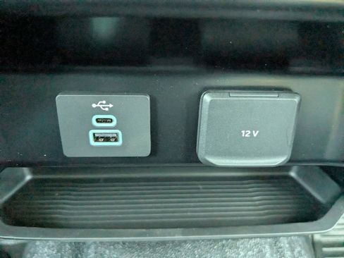 New 2025 Ford F350 XL w/ XL Chrome Package image 20