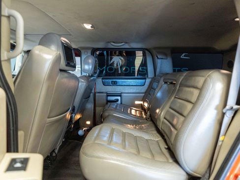 Used 2003 HUMMER H2 w/ Preferred Equipment Group AWD/4WD image 11