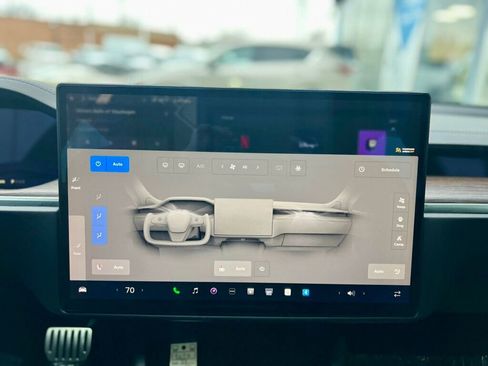 Used 2023 Tesla Model S Standard Range AWD/4WD image 32