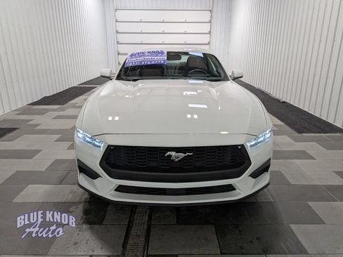 Used 2026 Ford Mustang Premium RWD image 6