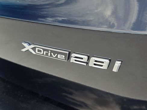 New 2026 BMW X1 xDrive28i w/ Convenience Package AWD/4WD image 4