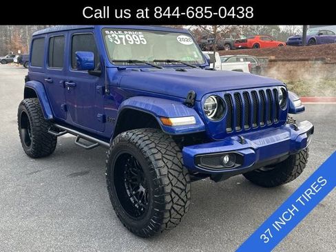 Used 2020 Jeep Wrangler Unlimited Sahara image 3