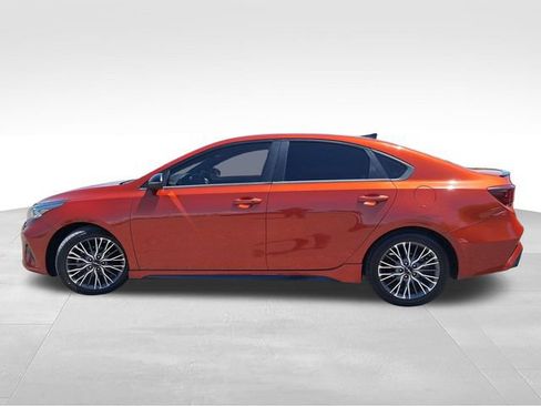 Used 2022 Kia Forte GT-Line FWD image 4