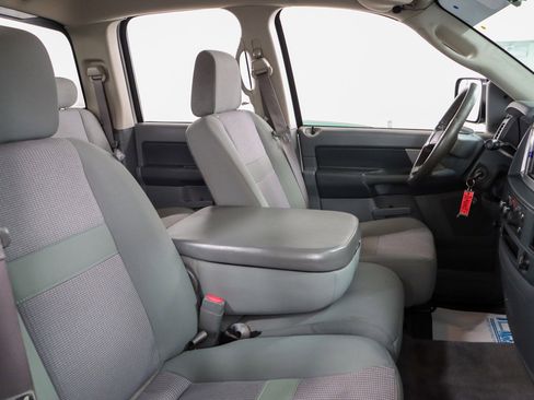 Used 2007 Dodge Ram 2500 Truck SLT image 26