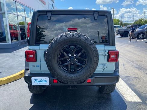 Used 2023 Jeep Wrangler Unlimited Rubicon 4xe AWD/4WD image 6