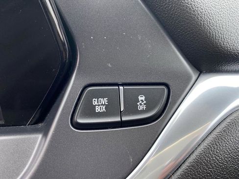 Used 2019 Chevrolet Blazer LT w/ Sound & Technology Package image 17