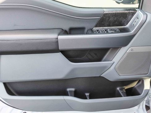 New 2025 Ford F150 Lightning Flash image 20