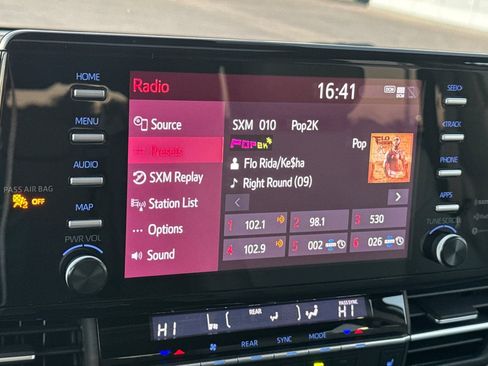 Certified 2023 Toyota Sienna XLE image 24